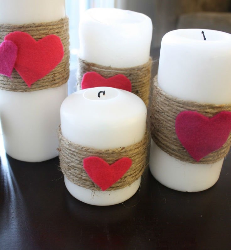 Декор свічок з сердечками до дня Святого Валентина