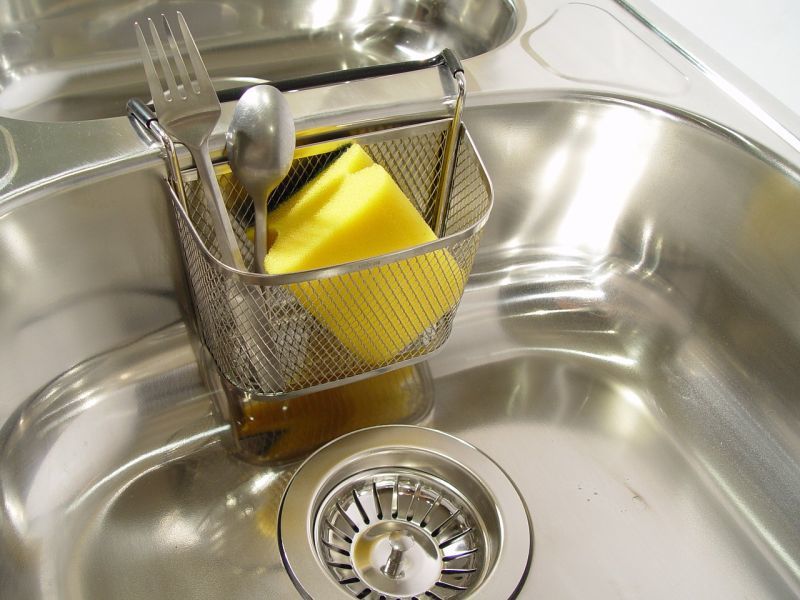 Небезпека на кухні - брудні кухонні губки, що можуть стати джерелом інфекції